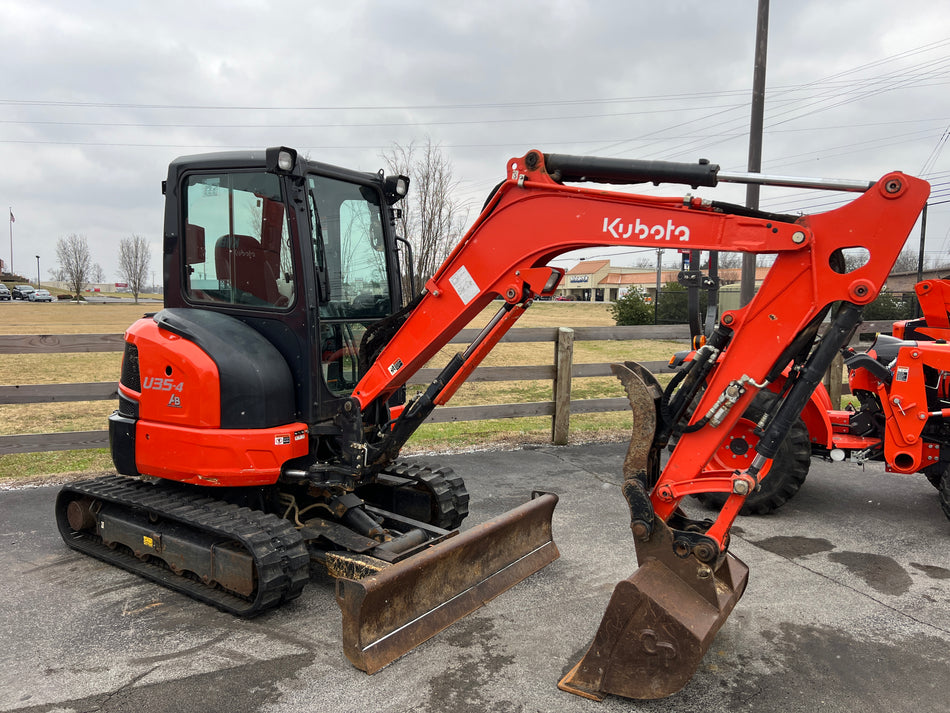 2022 Kubota U35-4