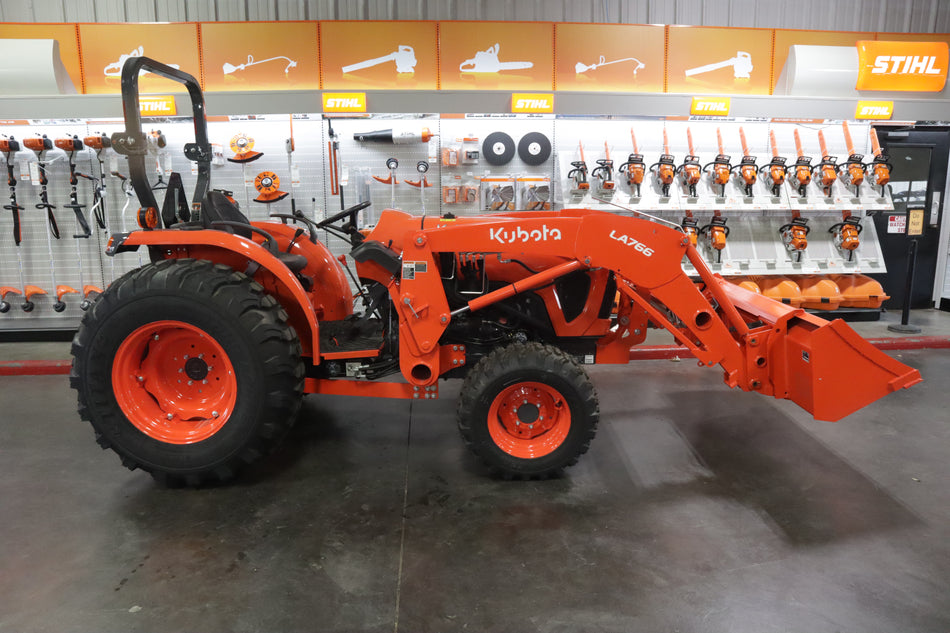 Kubota L4802HST